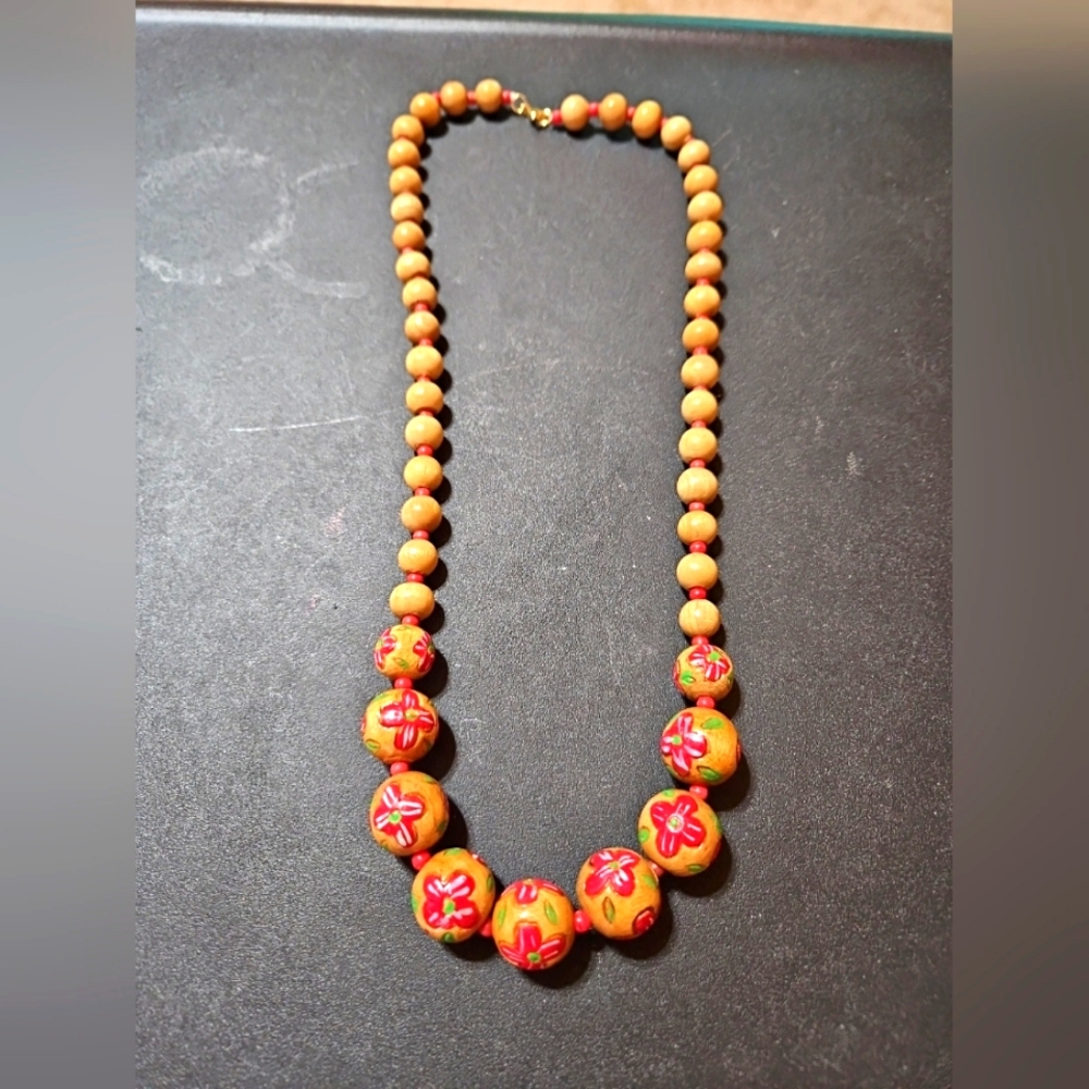 Vintage 12 Inch Handpainted Floral Beaded Wooden Necklace